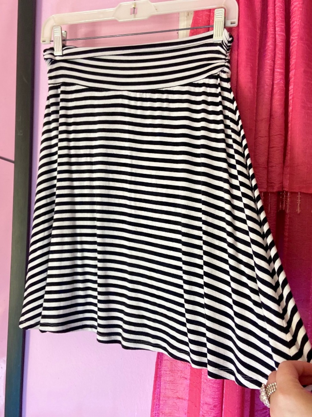 Merona Black/White Stripe Mini Skater Skirt High Waist Lightweight Women’s Small